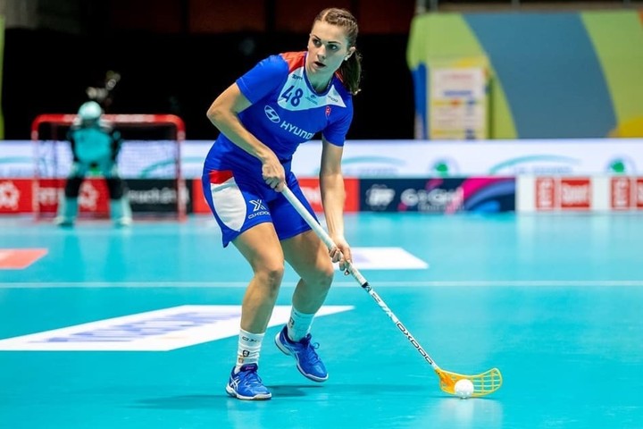 Čakala na správny čas. Najlepšiu florbalovú ligu si zahrá prvá Slovenka